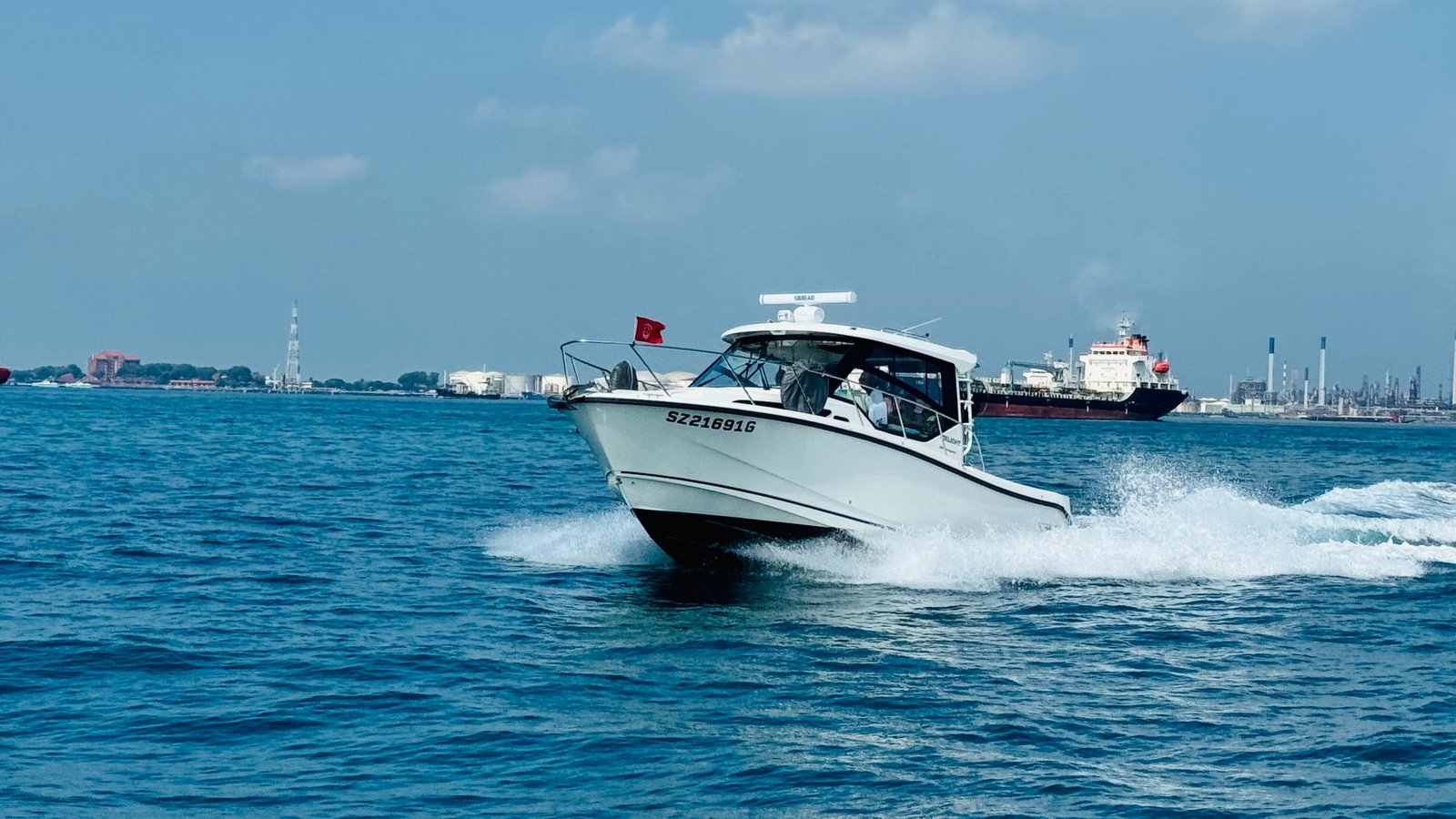 Actual 2021 Boston Whaler 325 Conquest underway in Singapore